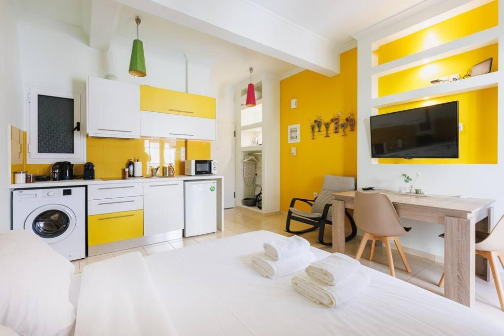 Relaxing Studio In Athens City Center Exterior photo