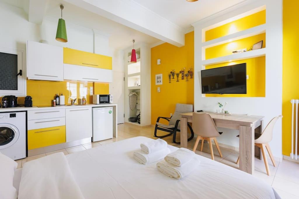 Relaxing Studio In Athens City Center Exterior photo